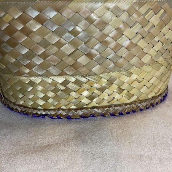 Vintage 1960s or 1970s Straw and Raffia Handbag or Small Tote Floral Beachy - Picture 16 of 16